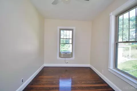 Bedroom - 3651 Hillside Ave, Cincinnati, OH 45204 photo 5 of 9