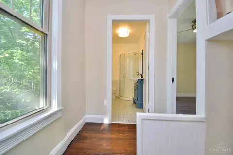 Entry Way - 3651 Hillside Ave, Cincinnati, OH 45204 photo 2 of 2
