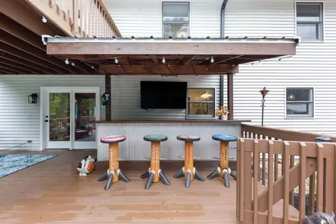Exterior - 6275 Mcmullen Rd, Lynchburg, OH 45142 photo 9 of 16