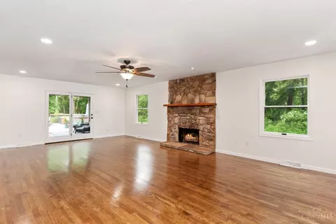 Living - 6275 Mcmullen Rd, Lynchburg, OH 45142 photo 1 of 10