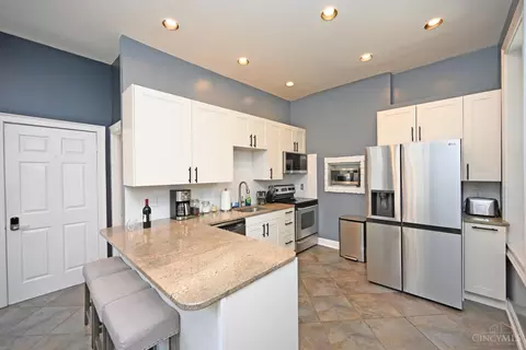 Kitchen - 932 Morris St, Cincinnati, OH 45206 photo 1 of 3