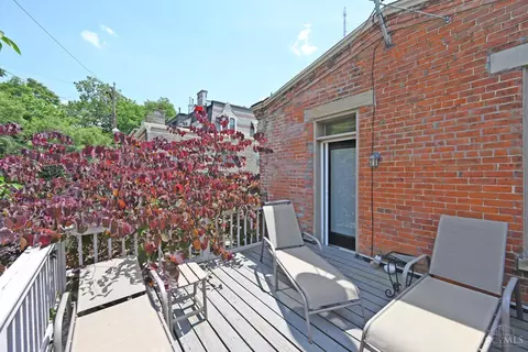 Exterior - 932 Morris St, Cincinnati, OH 45206 photo 8 of 11