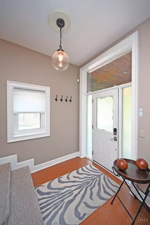 Entry Way - 932 Morris St, Cincinnati, OH 45206 photo 1 of 4
