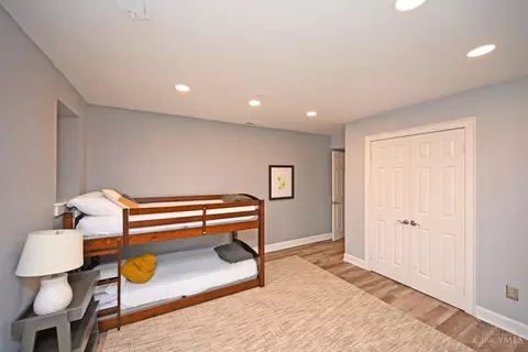Bedroom - 932 Morris St, Cincinnati, OH 45206 photo 8 of 11