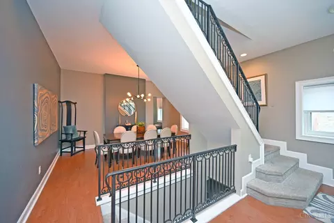 Dining - 932 Morris St, Cincinnati, OH 45206 photo 1 of 3