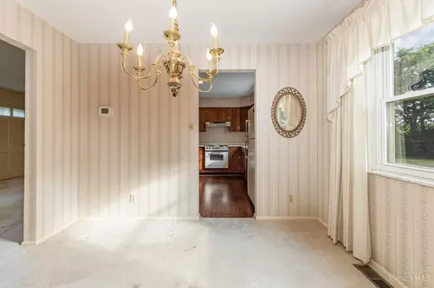 Dining - 1677 Hilltree Dr, Cincinnati, OH 45255 photo 3 of 3