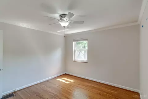 Bedroom - 1324 Custer Ave, Cincinnati, OH 45298 photo 5 of 6