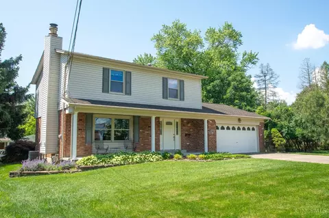 1861 Vanderbilt Dr, Loveland, OH 45140