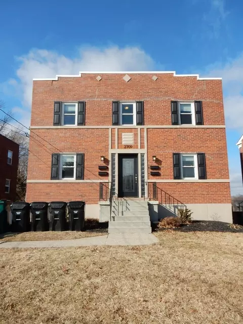 2709 Anderson Fry, Cincinnati, OH 45238