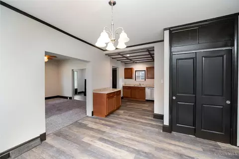 967 Kirbert Ave, Cincinnati, OH 45205 photo 3