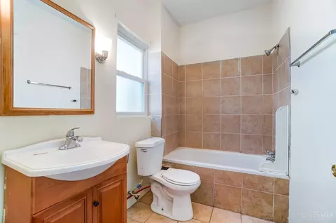 244 Helen St, Cincinnati, OH 45219 photo 27
