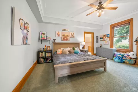 Bedroom - 1945 Madison Rd, Cincinnati, OH 45206 photo 1 of 7