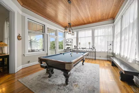 Exterior - 1945 Madison Rd, Cincinnati, OH 45206 photo 6 of 13