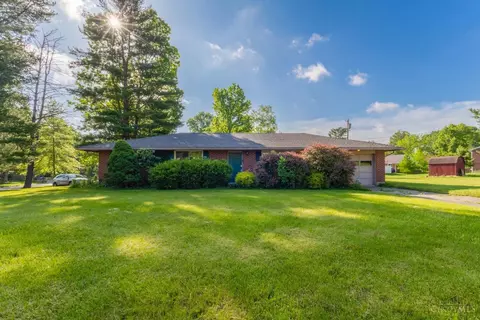 109 Fieldcrest Ave, Oxford, OH 45056