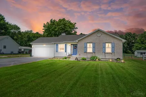 8562 Waynes Way, Blanchester, OH 45107