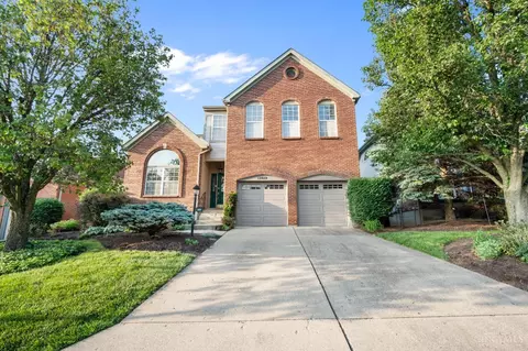 11819 Tennyson Dr, Sharonville, OH 45241
