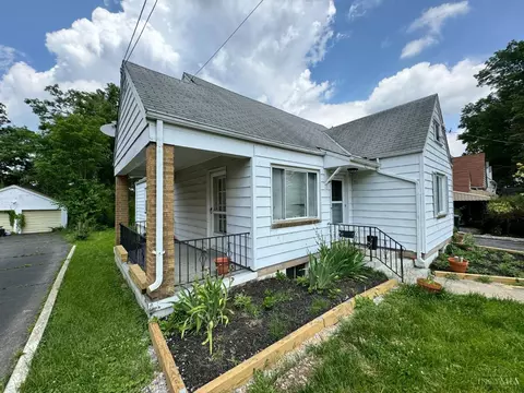 Exterior - 270 Caldwell Dr, Cincinnati, OH 45216 photo 2 of 8