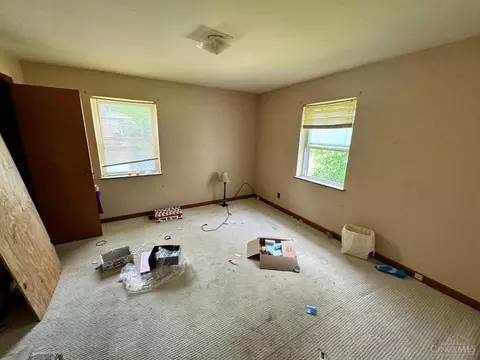 Bedroom - 270 Caldwell Dr, Cincinnati, OH 45216 photo 2 of 5