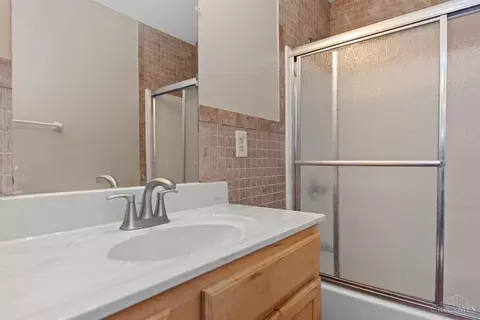 Bath - 110 Douglas Cir, Georgetown, OH 45121 photo 3 of 3