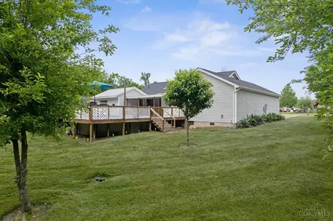 Exterior - 110 Douglas Cir, Georgetown, OH 45121 photo 5 of 14