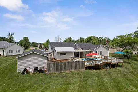 Exterior - 110 Douglas Cir, Georgetown, OH 45121 photo 8 of 14