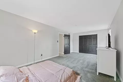 Other - 1047 Glendale Dr, Batavia, OH 45103 photo 4 of 9