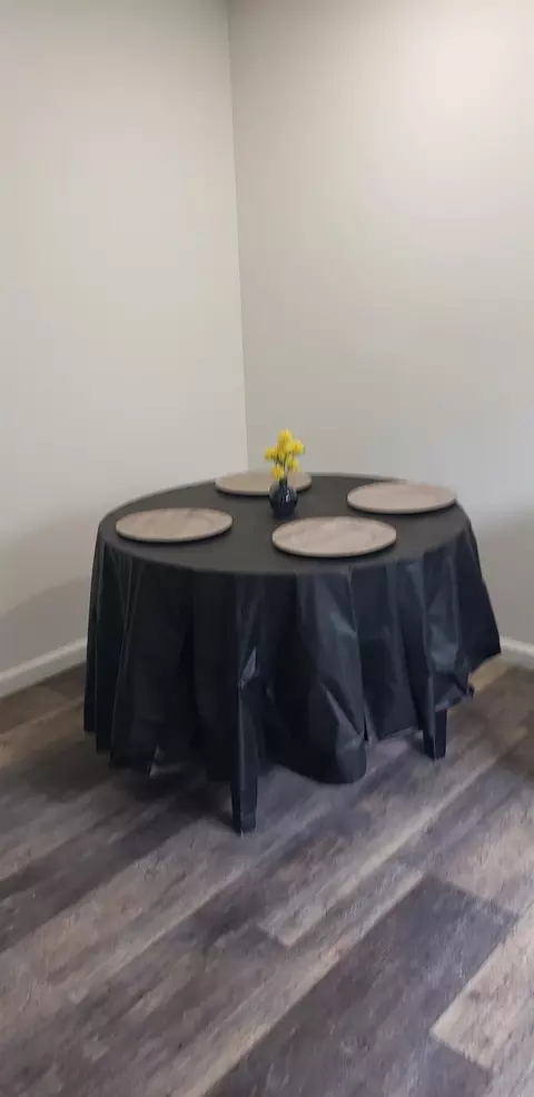 Dining - 2005 Teralta Cir, Cincinnati, OH 45211 photo 1 of 1