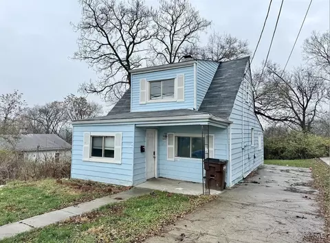955 Lindy Ave, Lincoln Heights, OH 45215