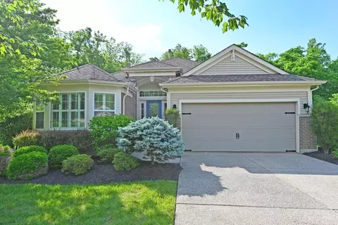 3663 Highland Grn, Cincinnati, OH 45245