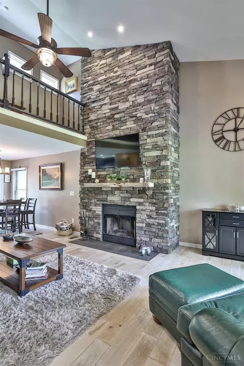 Living - 3750 Trovillo Rd, Morrow, OH 45152 photo 7 of 8