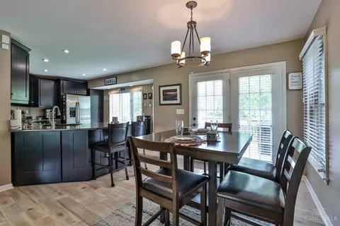 Dining - 3750 Trovillo Rd, Morrow, OH 45152 photo 3 of 4