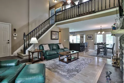 Living - 3750 Trovillo Rd, Morrow, OH 45152 photo 3 of 8