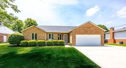6067 Ivywood Dr, Hamilton, OH 45011