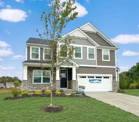 1320 Ellington Ct, Carlisle, OH 45005