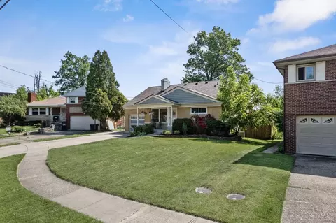 1073 Shangrila Dr, Anderson Twp, OH 45230