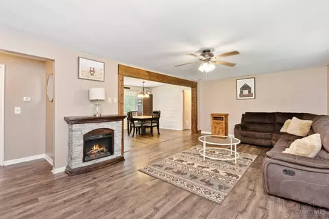3995 Youngman Dr, Cincinnati, OH 45245 photo 6