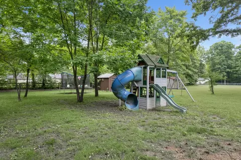 3995 Youngman Dr, Cincinnati, OH 45245 photo 26