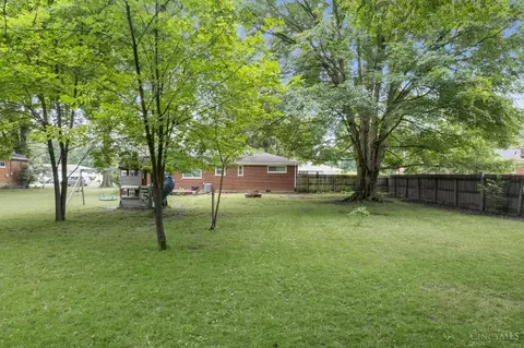 3995 Youngman Dr, Cincinnati, OH 45245 photo 28