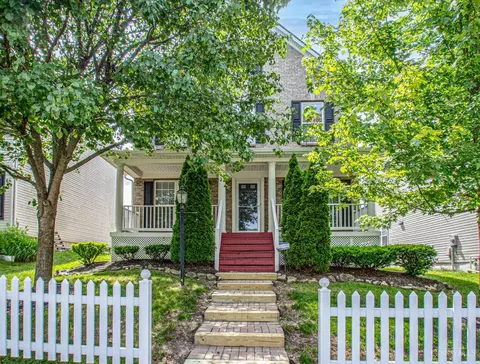 2609 Royal Gtwy, Beavercreek, OH 45431