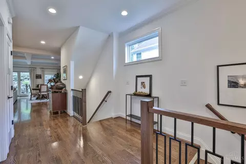 Entry Way - 620 Rushton Rd, Cincinnati, OH 45226 photo 7 of 7