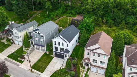 View/Area - 620 Rushton Rd, Cincinnati, OH 45226 photo 2 of 6