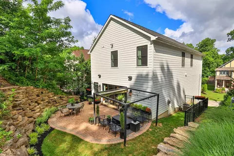Exterior - 620 Rushton Rd, Cincinnati, OH 45226 photo 9 of 9