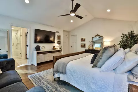 Bedroom - 620 Rushton Rd, Cincinnati, OH 45226 photo 2 of 6