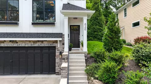 Exterior - 620 Rushton Rd, Cincinnati, OH 45226 photo 2 of 9