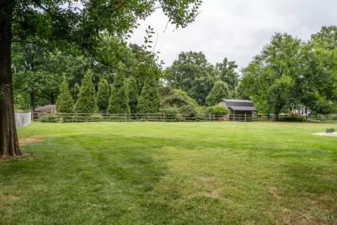3570 Galbraith Rd, Cincinnati, OH 45236 photo 28