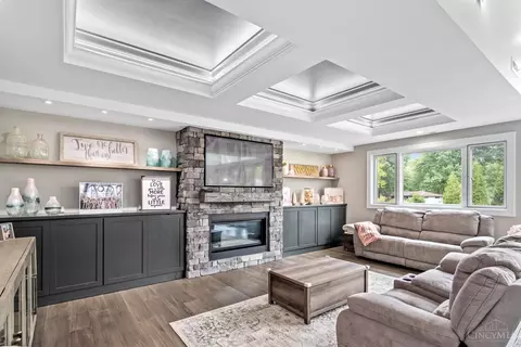 3570 Galbraith Rd, Cincinnati, OH 45236 photo 5