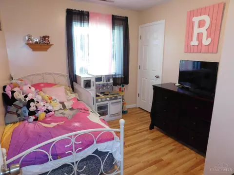 Bedroom - 103 Deerview Ct, Harrison, OH 45030 photo 3 of 3