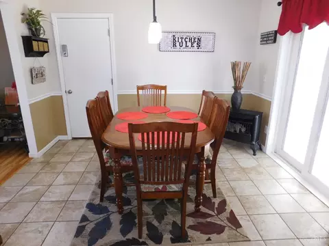 Dining - 103 Deerview Ct, Harrison, OH 45030 photo 2 of 2