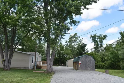 10573 Lois Ln, Hillsboro, OH 45133