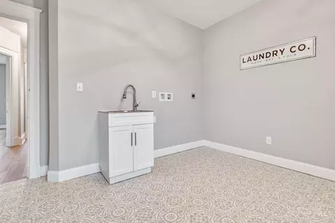 2005 Dana Ave, Cincinnati, OH 45207 photo 22